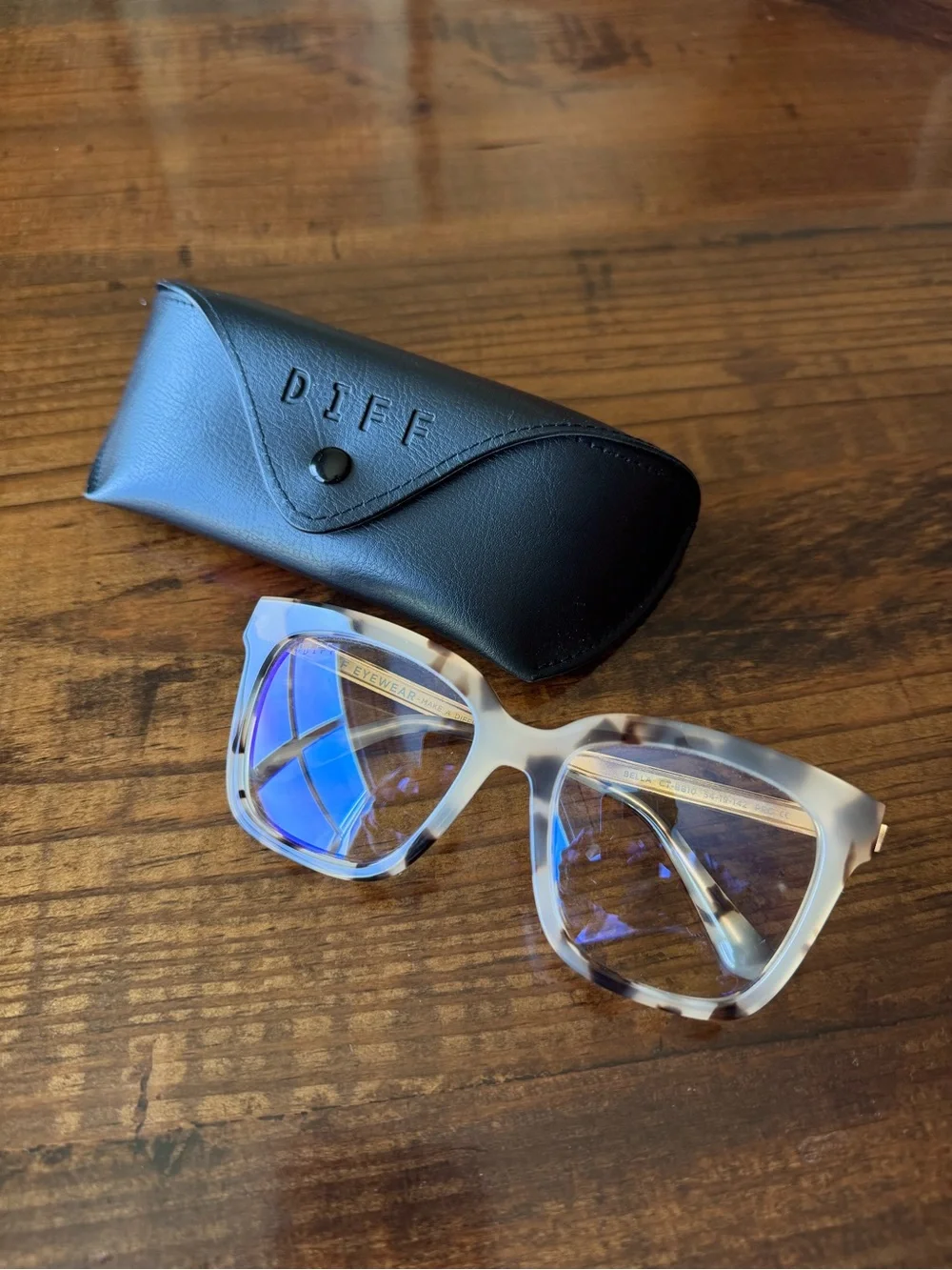 DIFF Eyewear Bella Blue Light Glasses – Tortoise